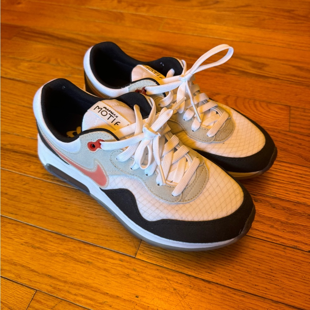 Nike Airmax shoes